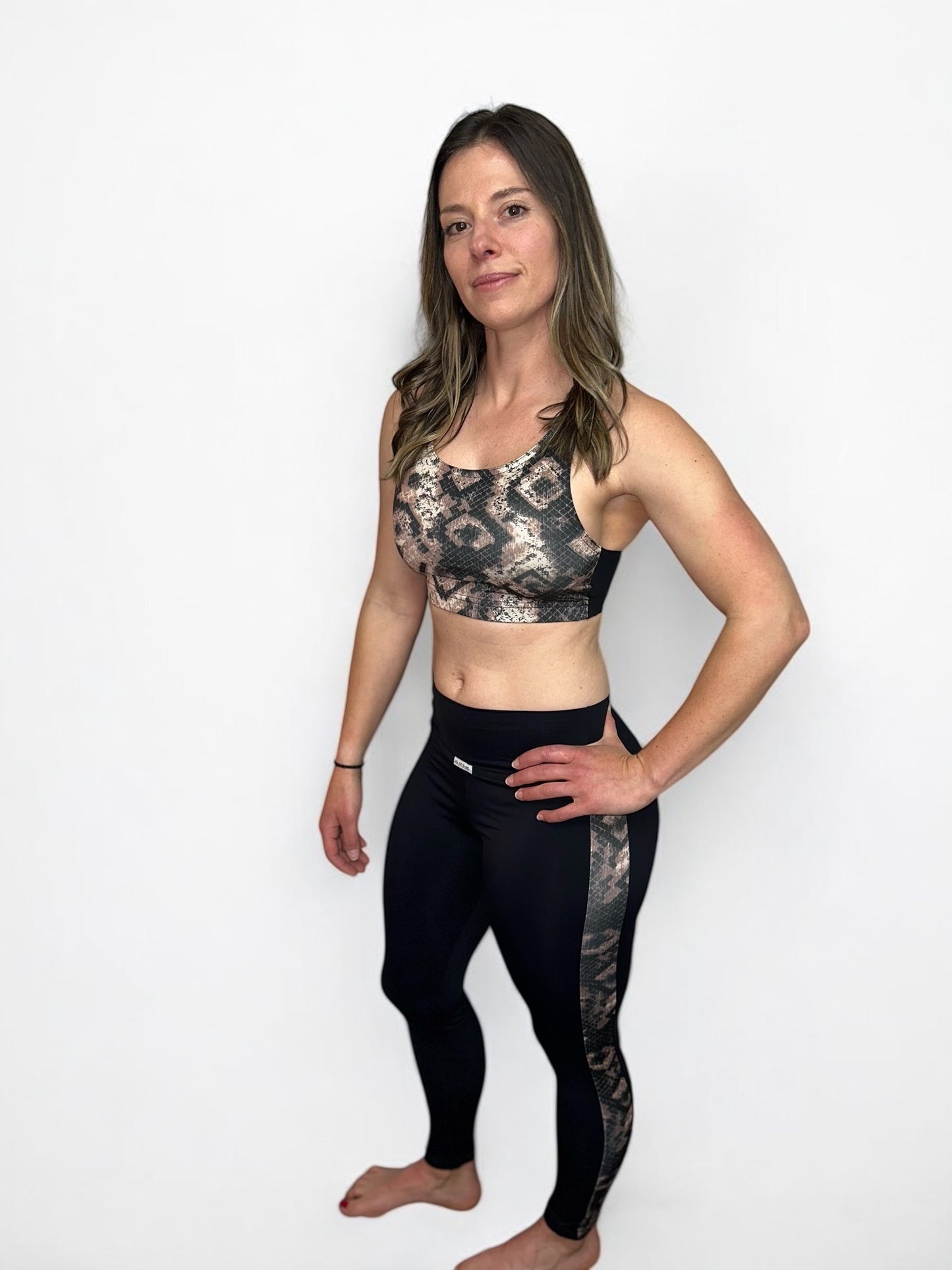 Sports Bra w/Crossed Back